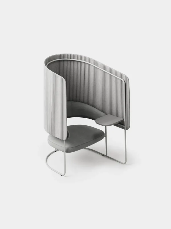 OPUS High Back Chair w Table